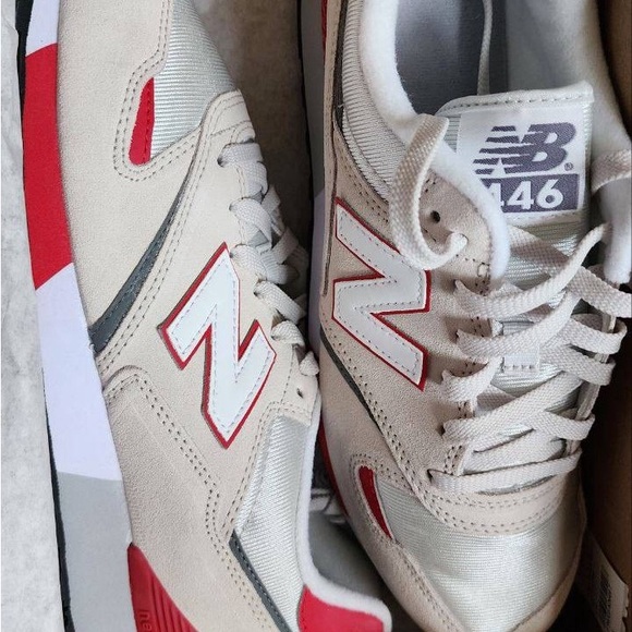 New Balance Beige and Red Sneakers - Picture 1 of 7